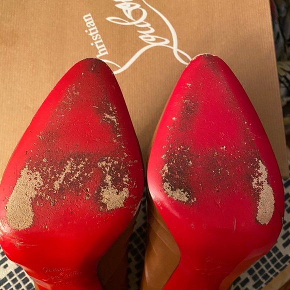 ❤️🖤 CL Orniron Booties 🖤❤️ - Picture 6 of 14